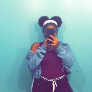 Meet your Posher, Cámíllé